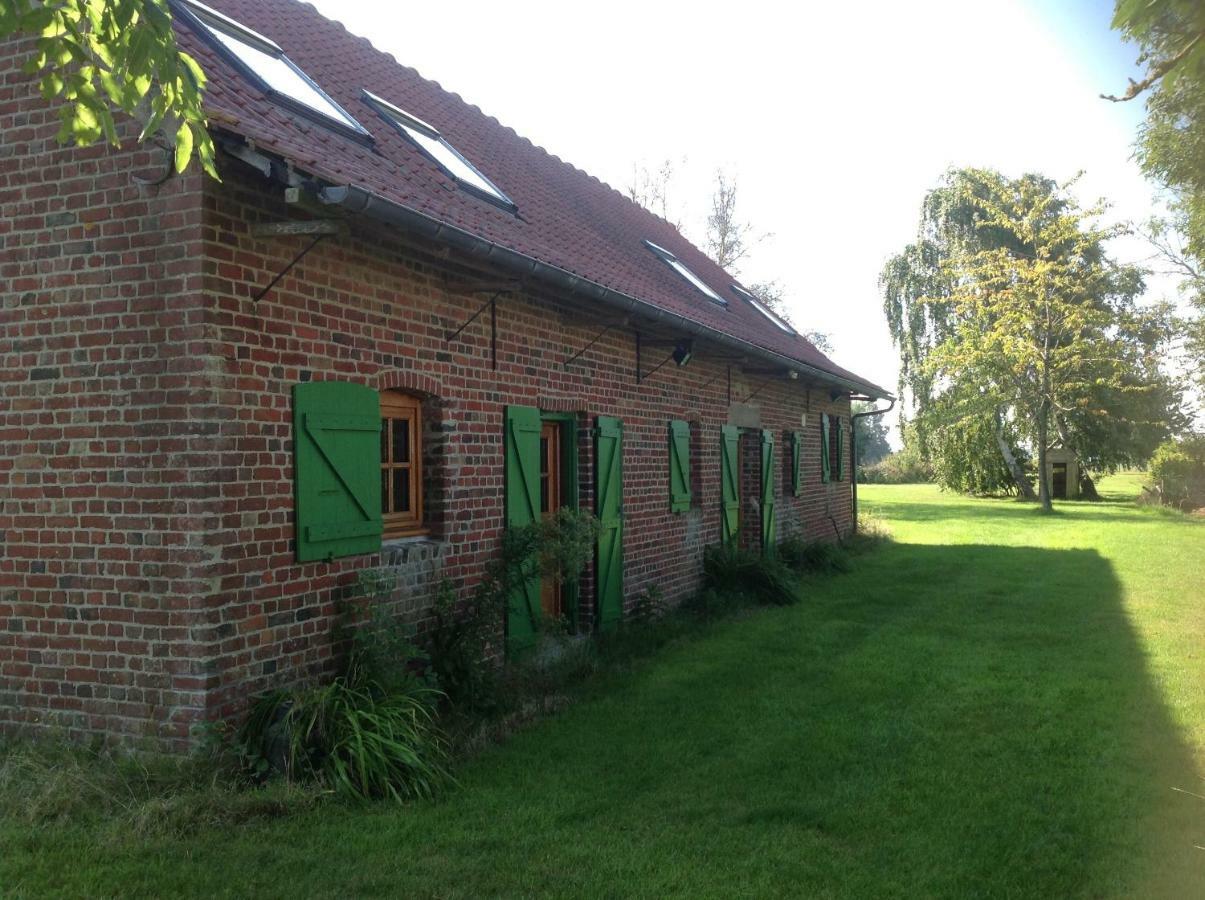 Le Gite "Des Voyageurs" Wormhout Exterior photo